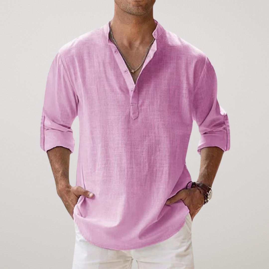 Mænds stilfulde Henley skjorte med knaplukning, designet for en slank pasform og moderne komfort.