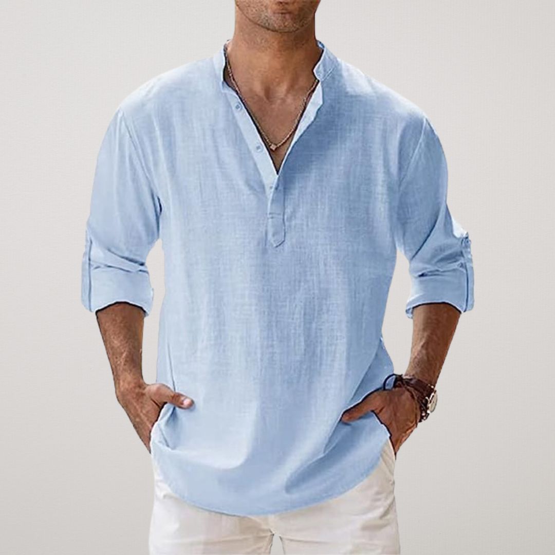 Mænds stilfulde Henley skjorte med knaplukning, designet for en slank pasform og moderne komfort.