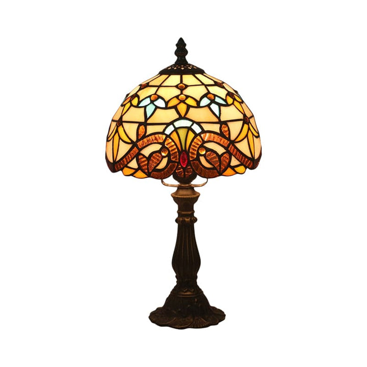 "Tiffany formet glaslampe med farvet glas, antik stil, håndlavet detaljer og elegant design, ideel til enhver indretning."