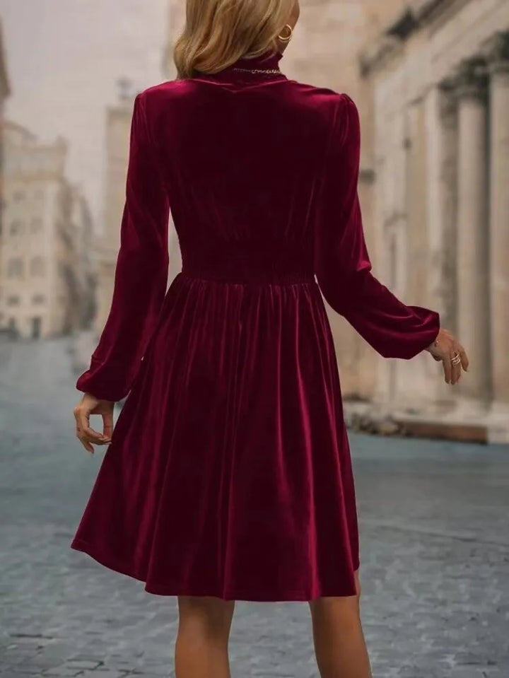 Dame rullekravekjole i velour med lanterneærmer, elegant design til efterår og vinter
