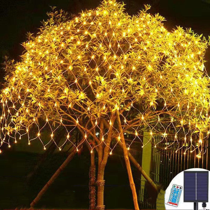 "TwinkleMesh havelamper lysnet over busk, vejrbestandig LED-belysning, energibesparende haveindretning"