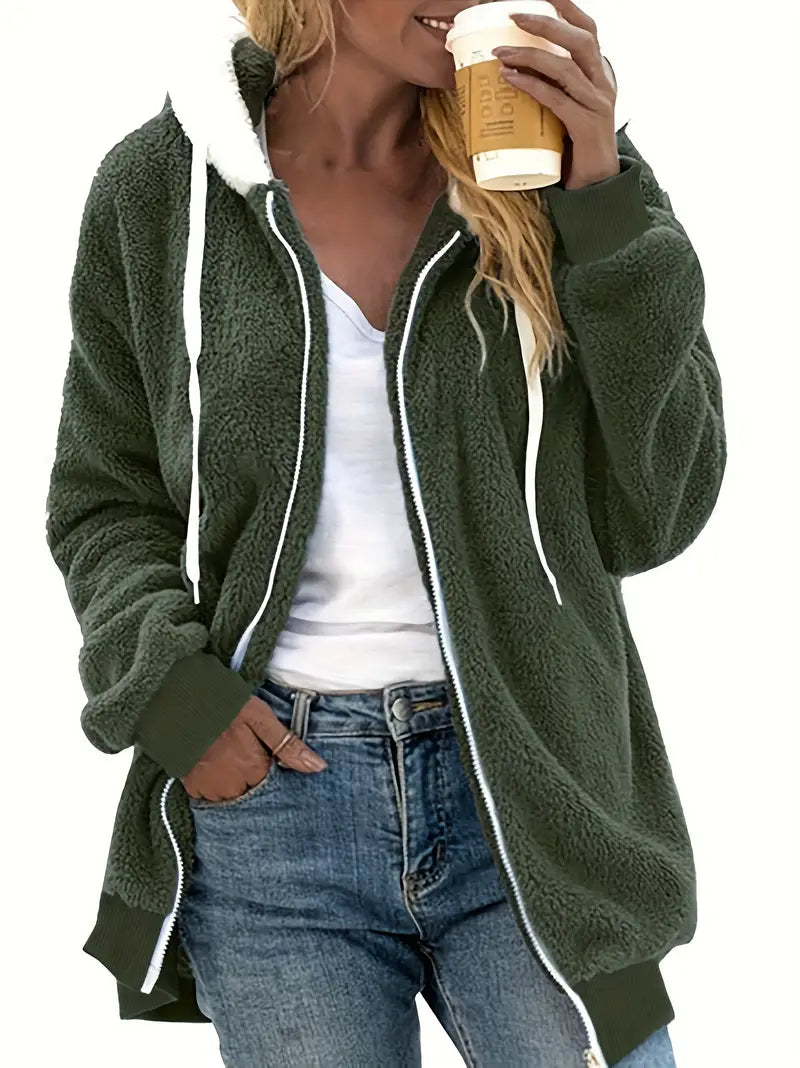 Dame fleecejakke i khakifarvet teddyfleece med oversized pasform, perfekt til afslappet stil.