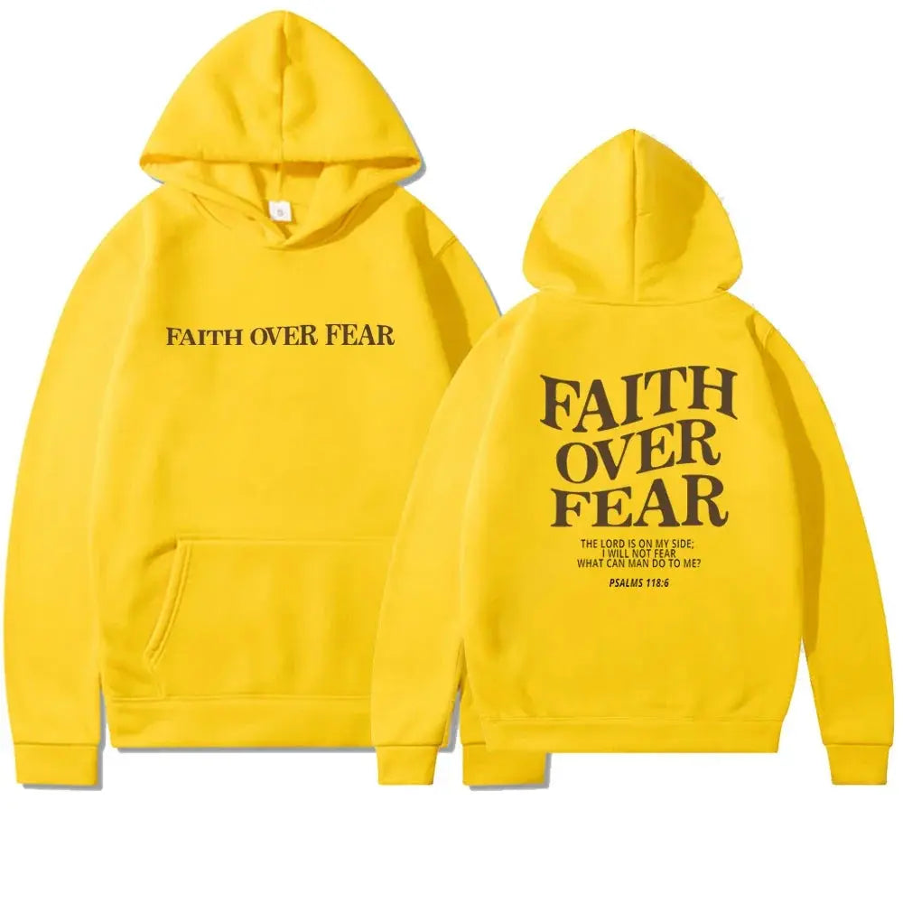 Perfekt gaveidé: Komfortabel unisex hættetrøje med 'Tro Frem For Frygt' for en cool streetwear stil.