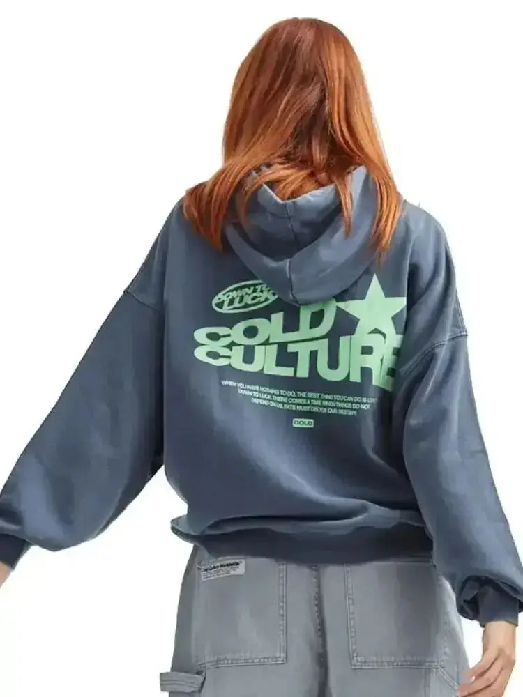 Unisex oversized hættetrøje, ultimativ komfort og stil. Blød sweatshirt med afslappet pasform, ideel til streetwear.