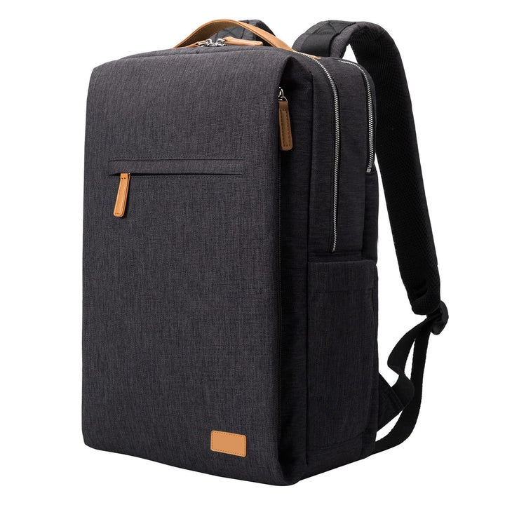 Praktisk smart rygsæk til pendling med laptoprum, USB-opladning og vandafvisende design.