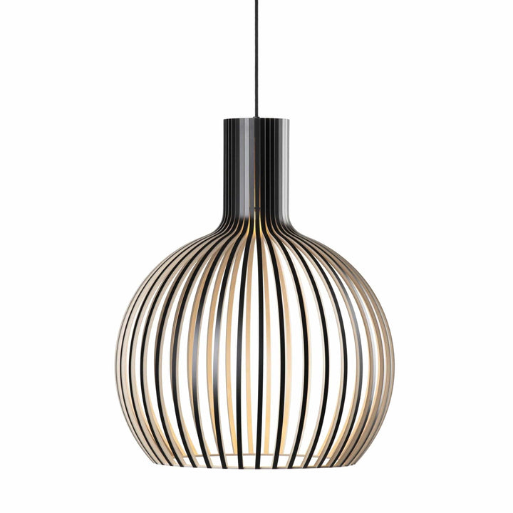 Vintage træpendel lampe med justerbar højde og LED; skandinavisk design i naturlig træfinish til boligindretning.